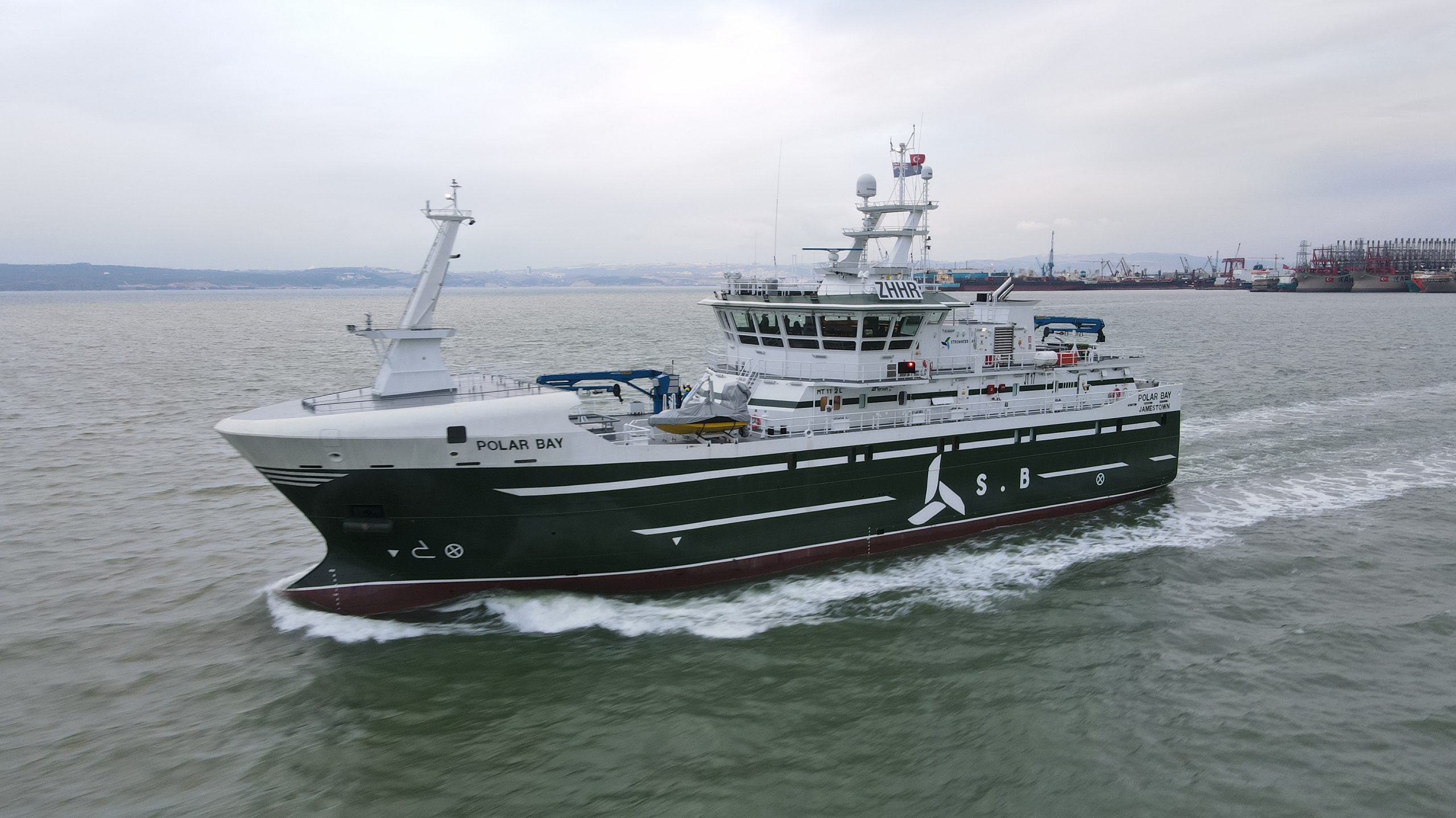 ERVIK HAVFISKE- ARGOS HELENA & POLAR BAY
