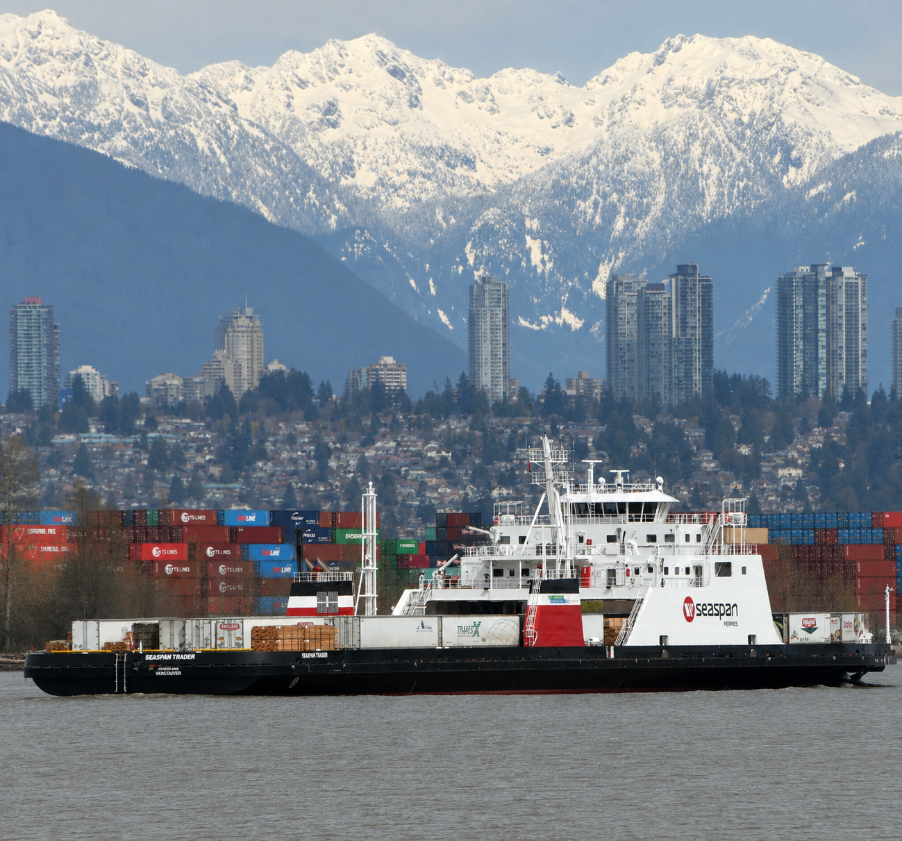SEASPAN TRADER